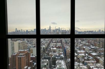 Image source: https://commons.wikimedia.org/wiki/File:New_York_City_2.jpg